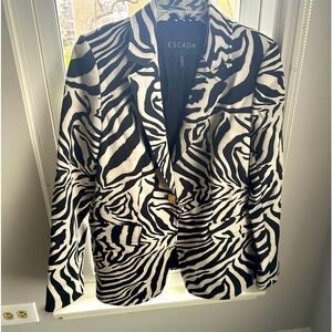 Escada Jacket Size 44
